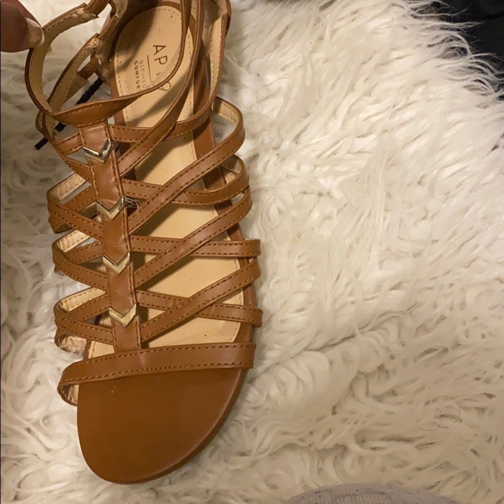 Wedged sandals